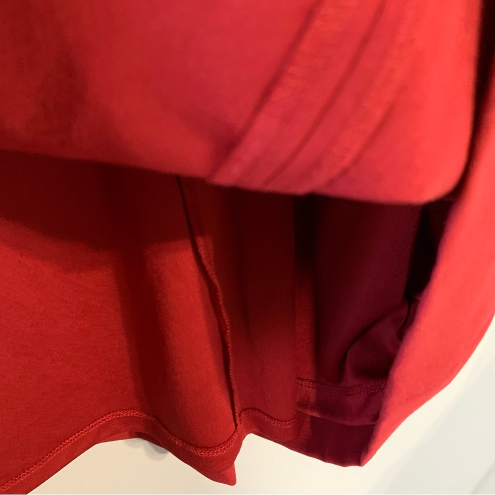 Tahari red sleeveless a-line career wear dress gold back zipper closure. Size 10 - Picture 5 of 9